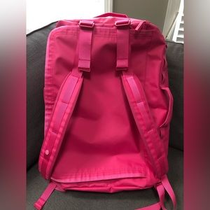 BABOON TO THE MOON 60L PINK Large Duffel/Backpack Double Handles - like new